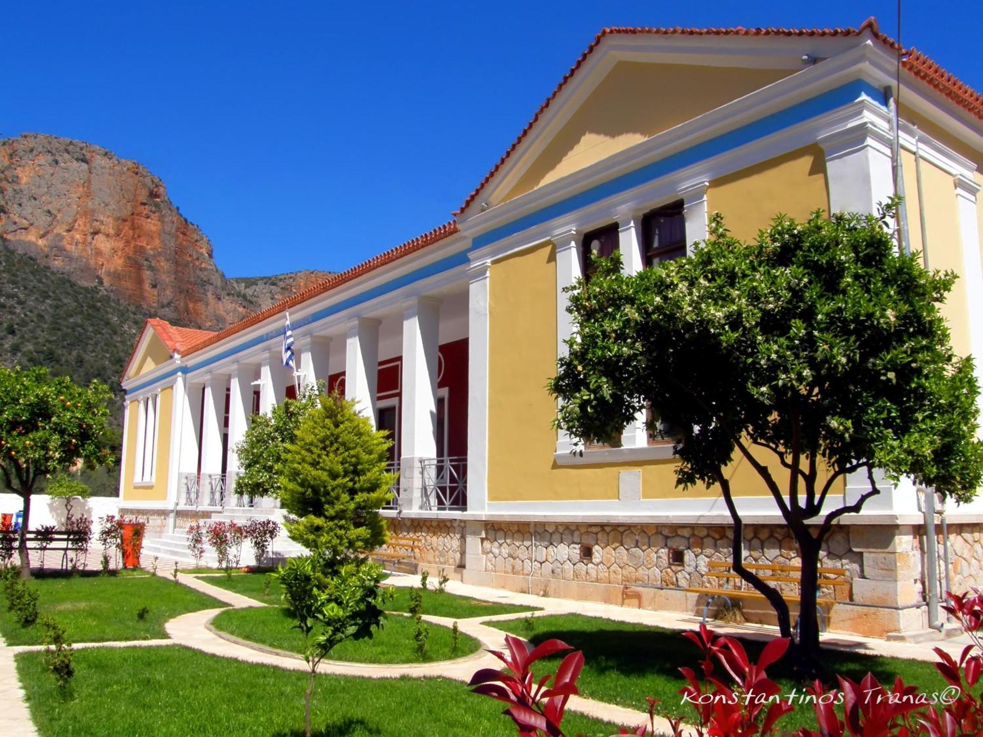 Agroktima Guest House Leonidio Ngoại thất bức ảnh